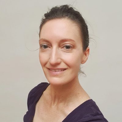 Julie, professeure de Pilates à CHAPS — La salle à Paris